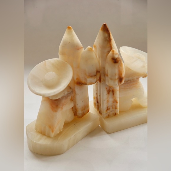 Hand Carved Mexican Sombrero Book Ends - Picture 4 of 7